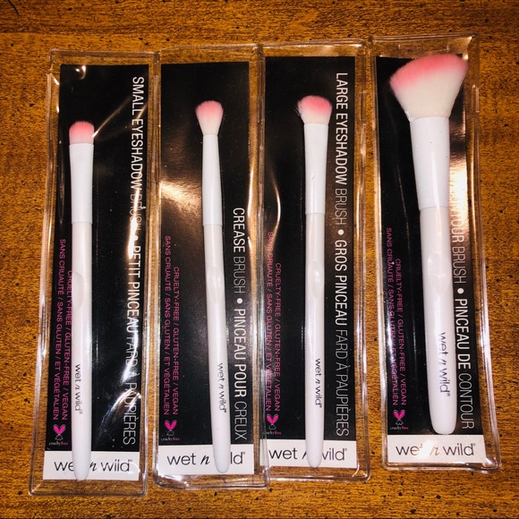 wet n wild Other - Wet N Wild Pink Brush Set